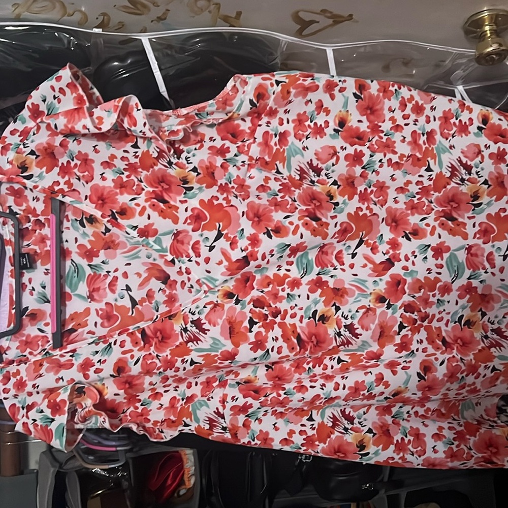 SHEIN Flower Blouse- Plus Size